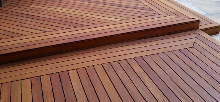 Redwood Decking Material in Rancho Palos Verdes, CA